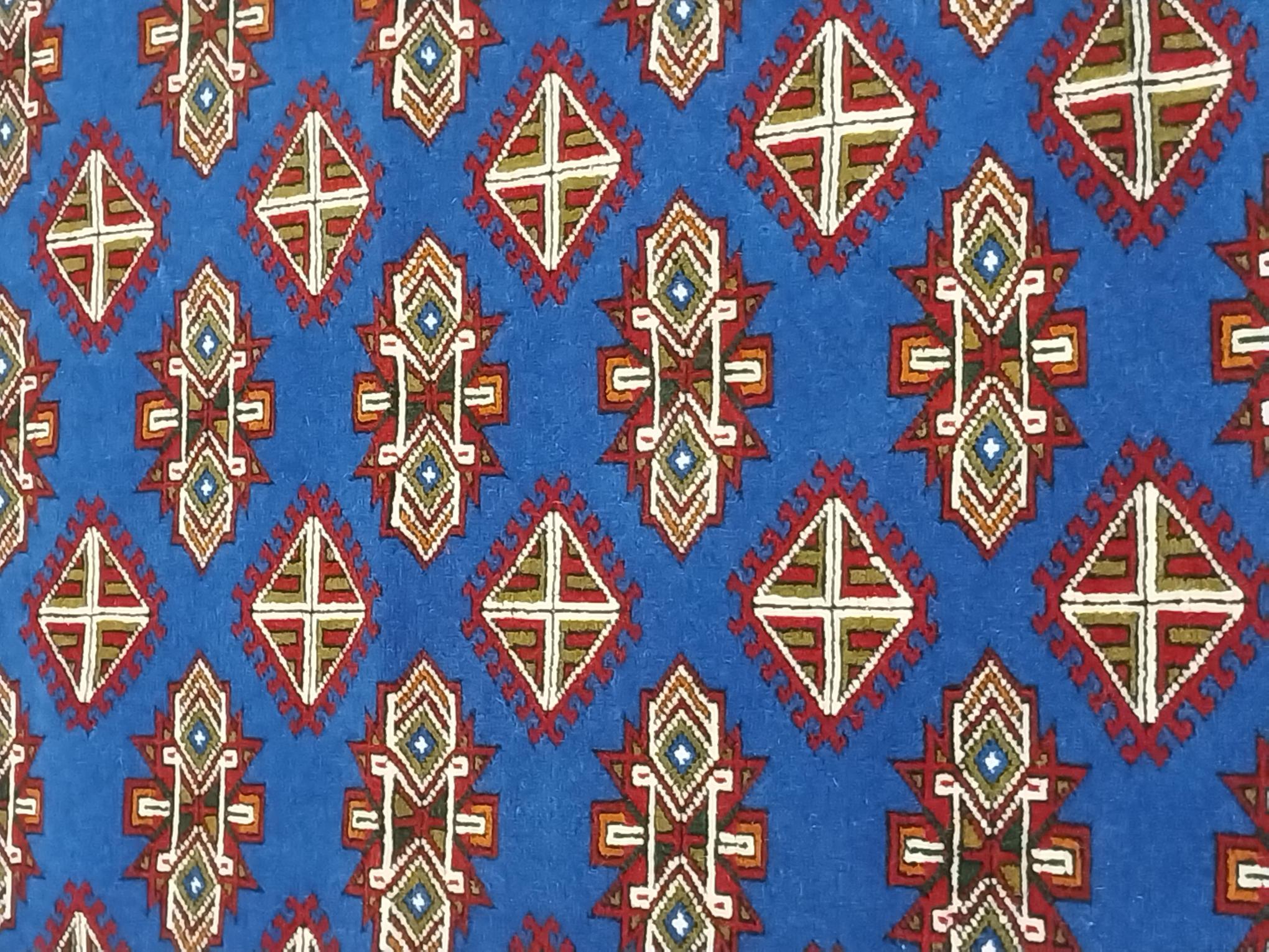 İran’ın%20El%20Dokuma%20turkman%20Halısı%20Ebat:%20(111%20x%20165)%20cm