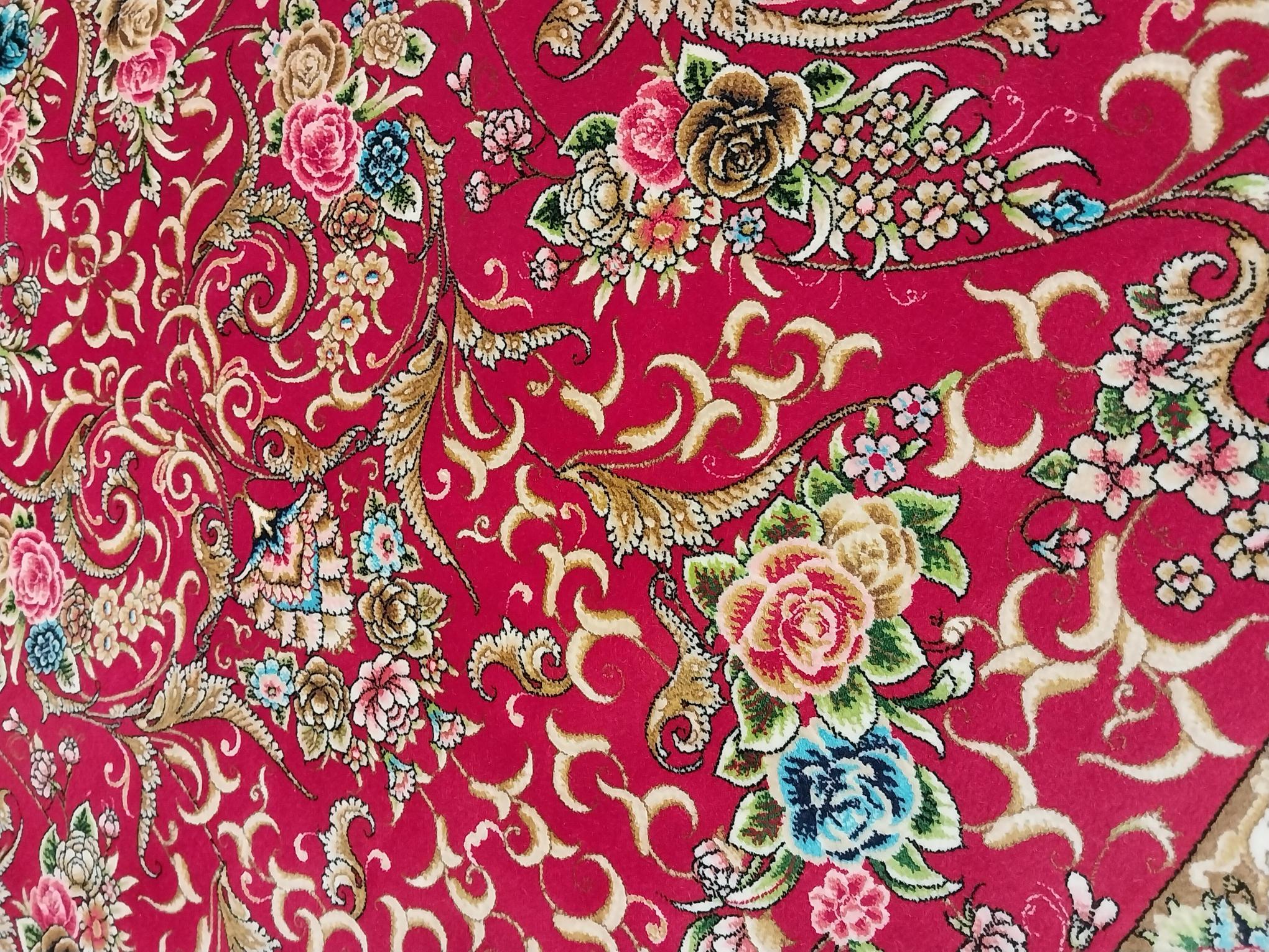 Saf%20İpek%20Makina%20Halı%20Ebat:%20200%20 cm%20(3.14%20m2)