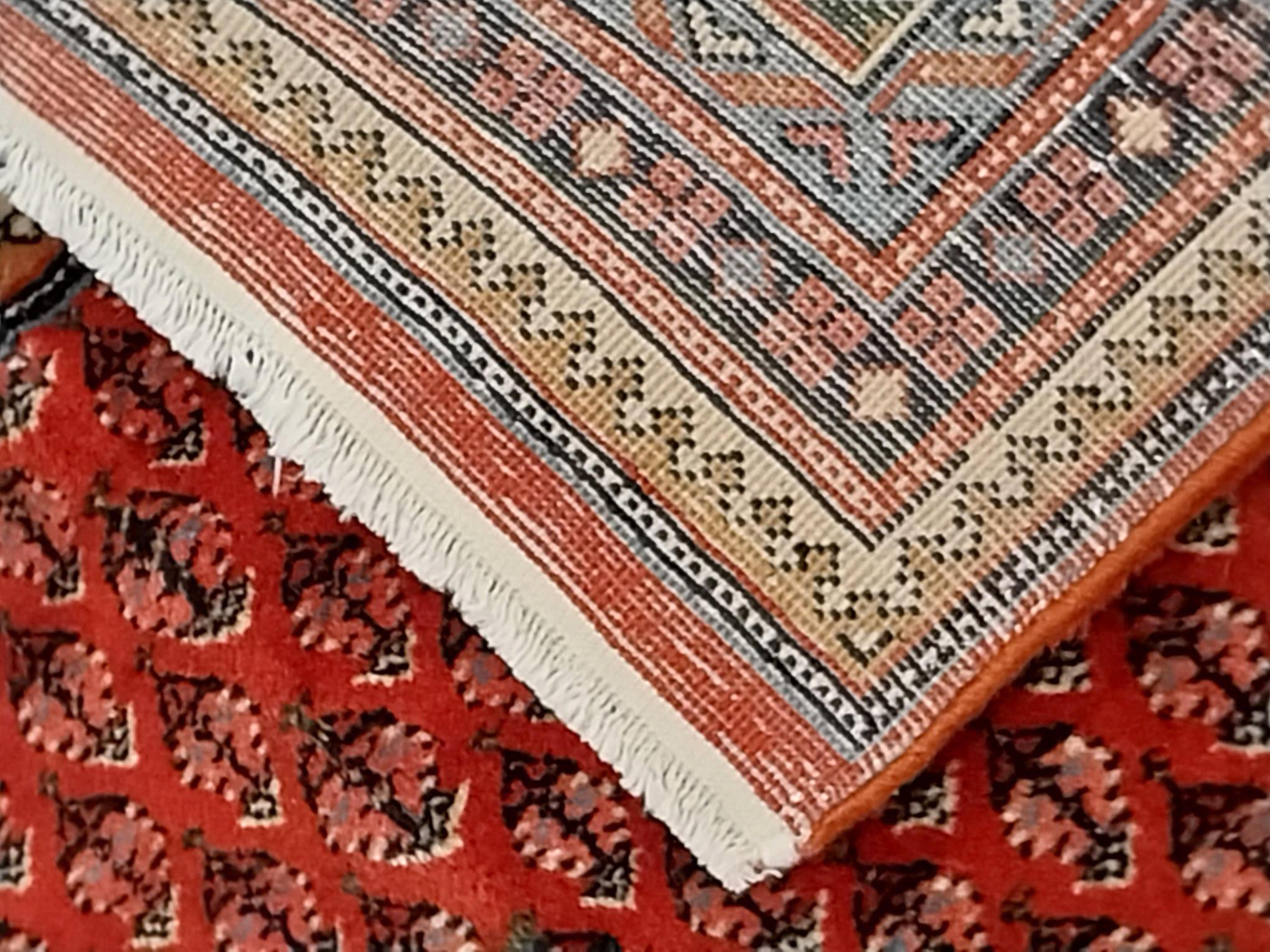 İran’ın%20El%20Dokuma%20bicar%20Halısı%20Ebat:%20(218%20x%20241)%20cm