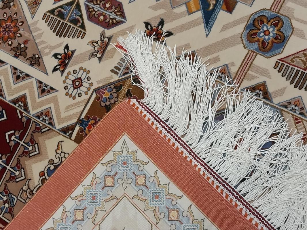 Modal Silk Machine Made Carpet Size: (170 x 240) cm